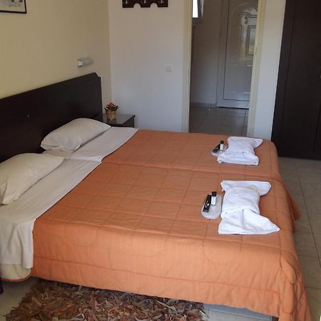 קאבוס Konstantina Apartments מראה חיצוני תמונה
